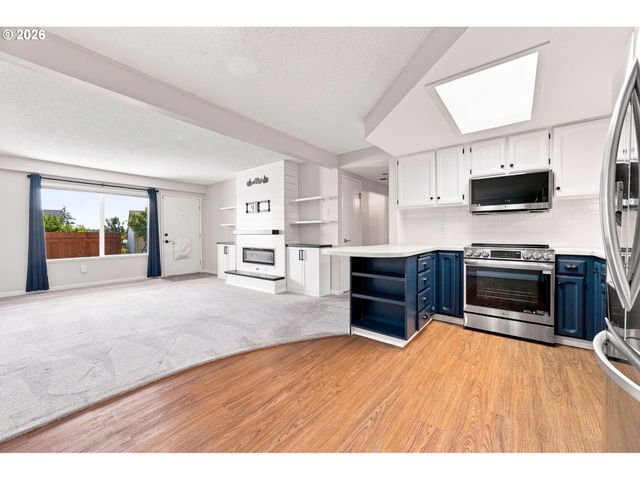 12243 Sw KING ARTHUR St, King City, OR 97224
