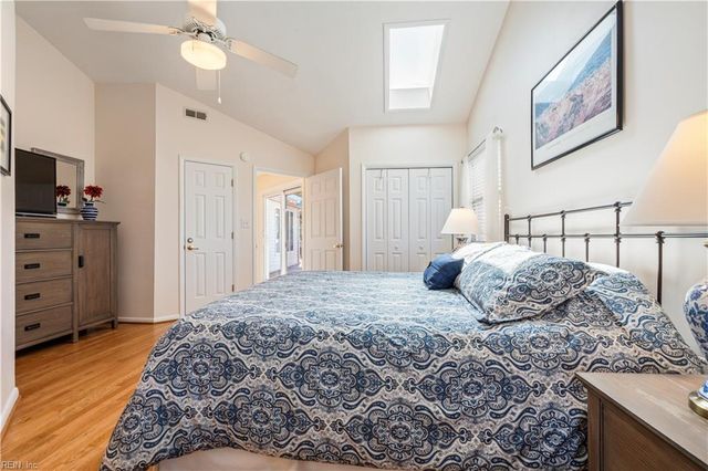 2253 Sandfiddler Rd RD, Virginia Beach, VA 23456