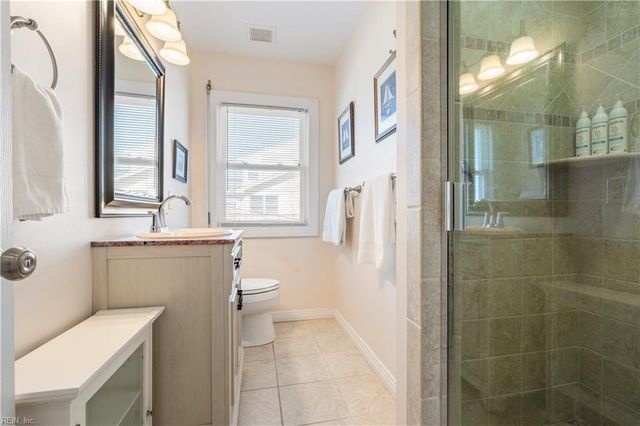 2253 Sandfiddler Rd RD, Virginia Beach, VA 23456