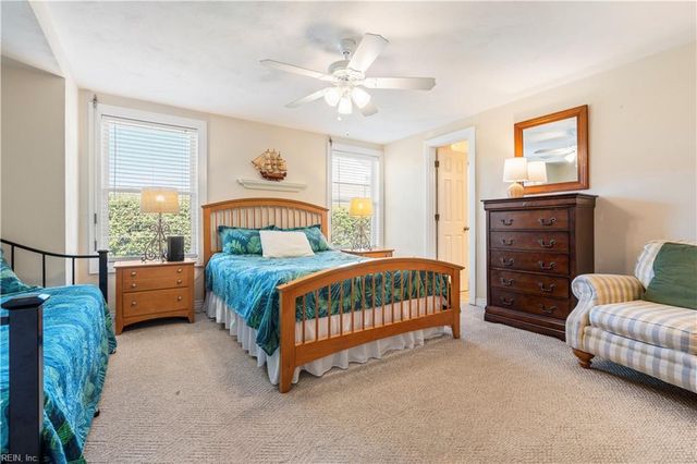 2253 Sandfiddler Rd RD, Virginia Beach, VA 23456