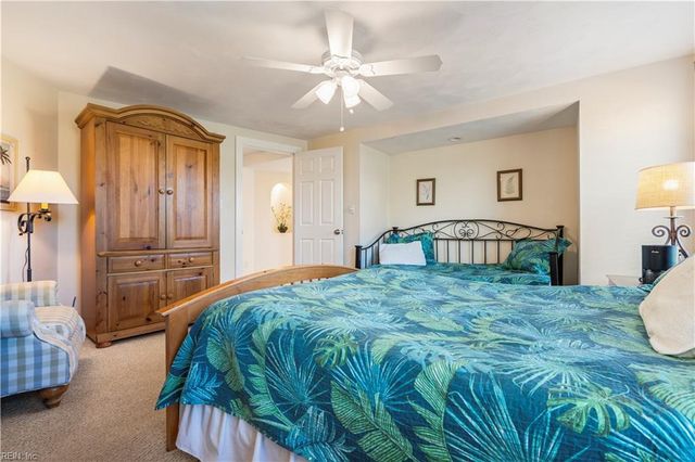 2253 Sandfiddler Rd RD, Virginia Beach, VA 23456