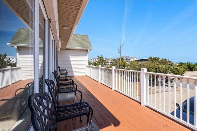 2253 Sandfiddler Rd RD, Virginia Beach, VA 23456