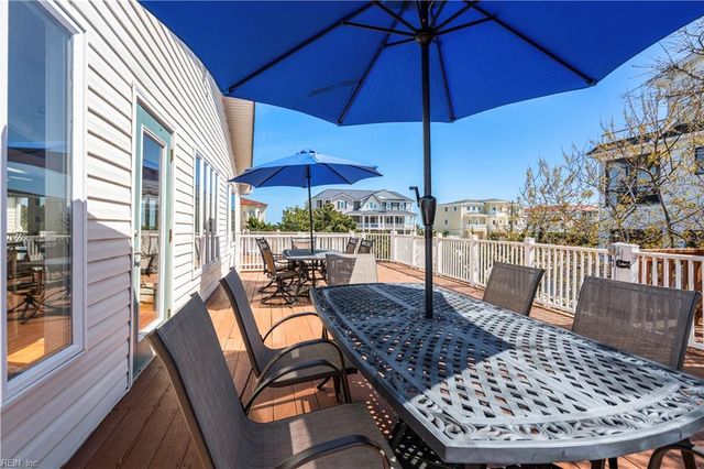 2253 Sandfiddler Rd RD, Virginia Beach, VA 23456