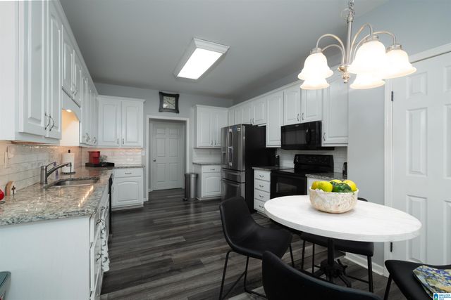 108 SHIRAZ STREET, Alabaster, AL 35007