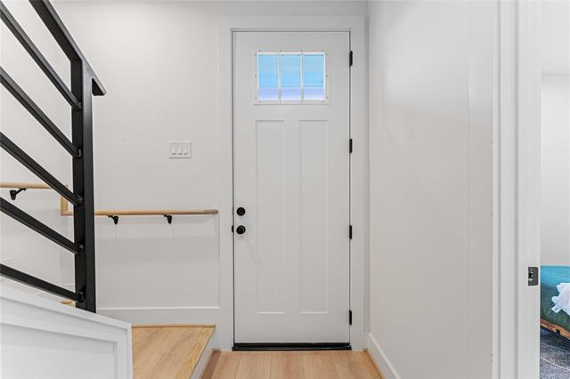 2528 Live Oak Street, Houston, TX 77004