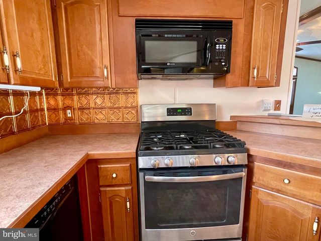 1026 APPLEVILLE RD, West Chester, PA 19380