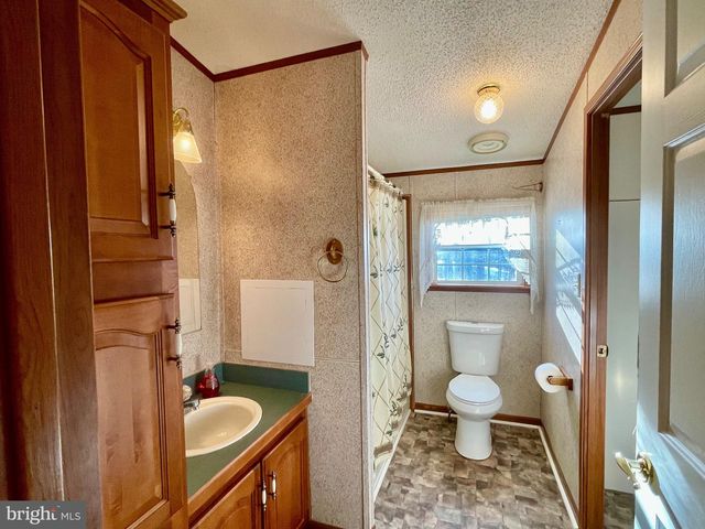 1026 APPLEVILLE RD, West Chester, PA 19380