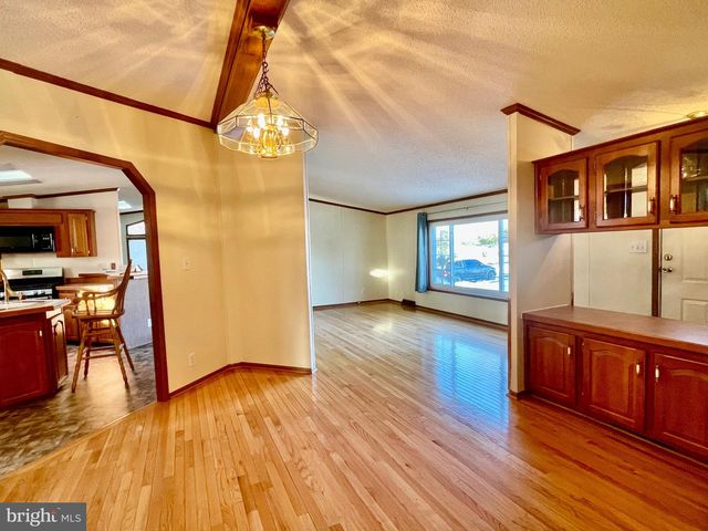 1026 APPLEVILLE RD, West Chester, PA 19380