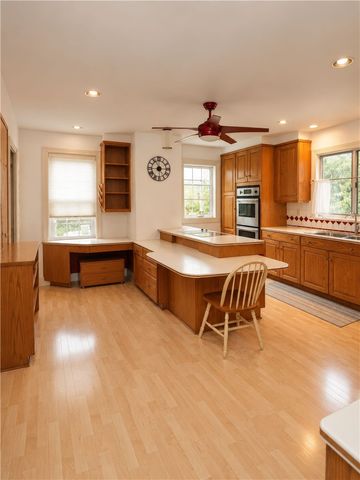307 Slocum Road, Dartmouth, MA 02747