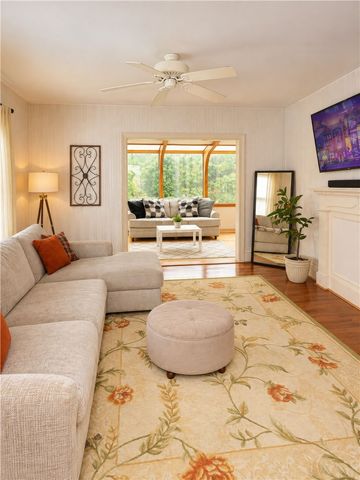 307 Slocum Road, Dartmouth, MA 02747
