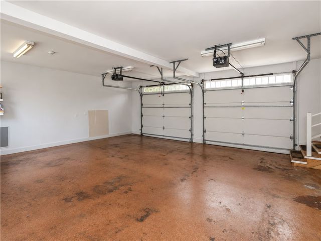 307 Slocum Road, Dartmouth, MA 02747