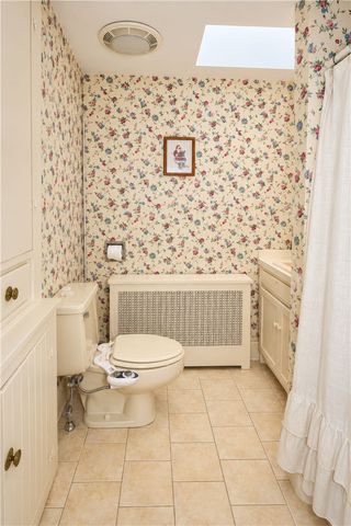 307 Slocum Road, Dartmouth, MA 02747