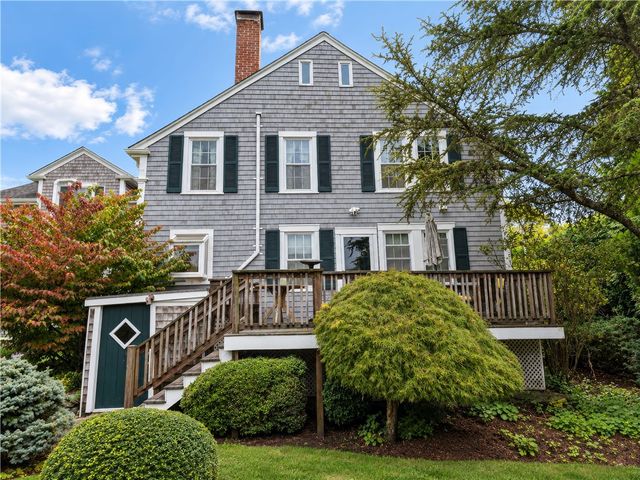 307 Slocum Road, Dartmouth, MA 02747