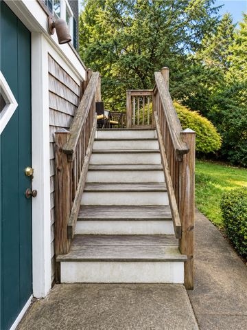 307 Slocum Road, Dartmouth, MA 02747