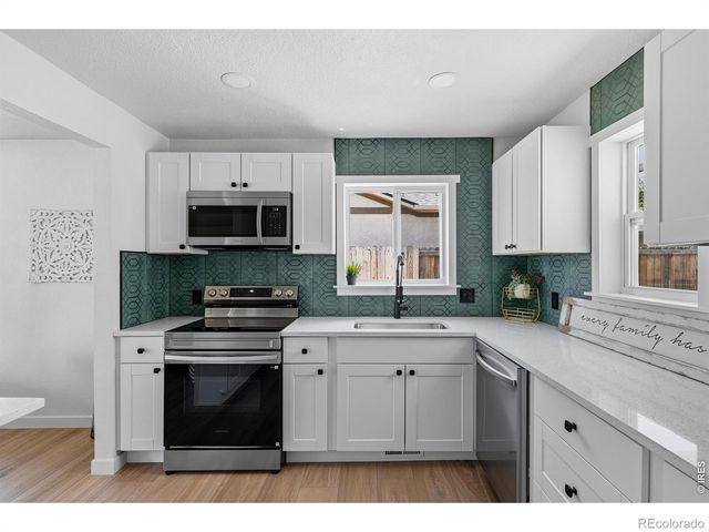 705 21st Avenue, Greeley, CO 80631