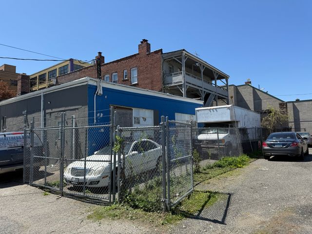 483 Barnum Avenue, Bridgeport, CT 06608