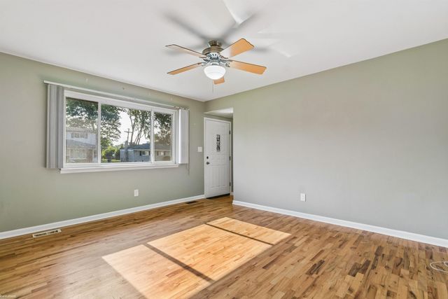 35733 Simon Drive, Clinton Township, MI 48035