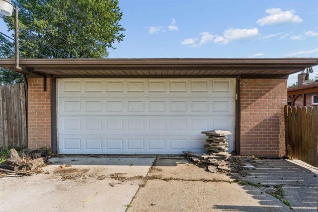 35733 Simon Drive, Clinton Township, MI 48035