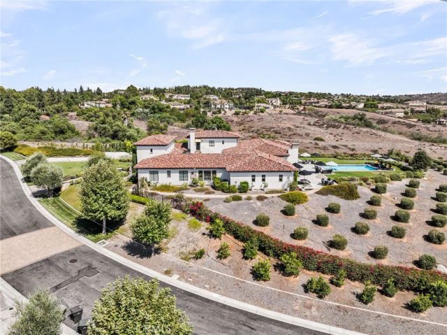 7420 Via Montecito, Riverside, CA 92506