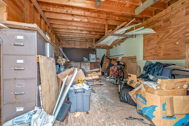 6915 Rowley Drive, Osseo, MI 49266