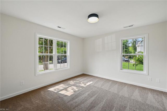 1202 Land ST, Norfolk, VA 23502