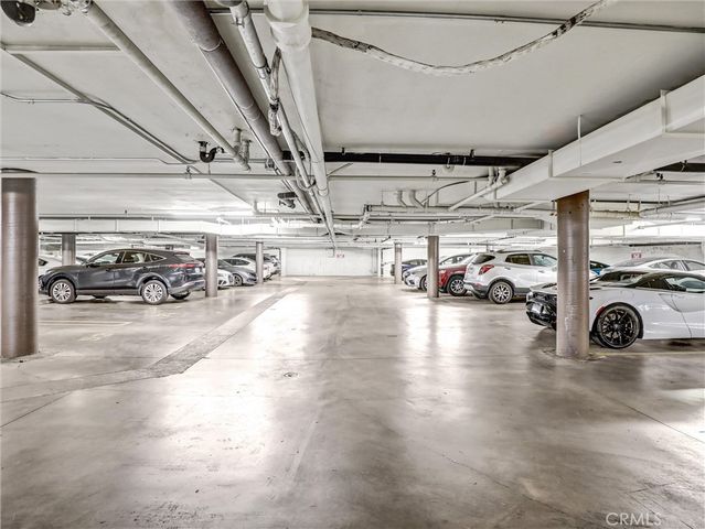 440 Veteran Avenue 102, Los Angeles, CA 90024