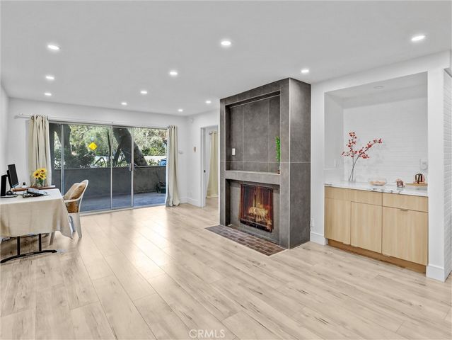 440 Veteran Avenue 102, Los Angeles, CA 90024