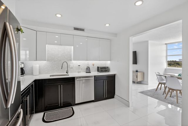 1170 N Federal Highway 501, Fort Lauderdale, FL 33304