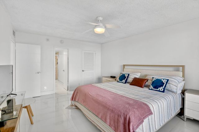 1170 N Federal Highway 501, Fort Lauderdale, FL 33304