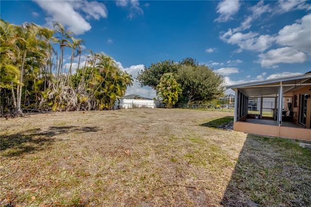 4156 Country Club BLVD SE, Cape Coral, FL 33904