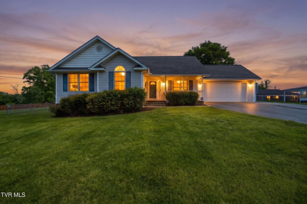 579 4th Avenue, Jonesborough, TN 37659