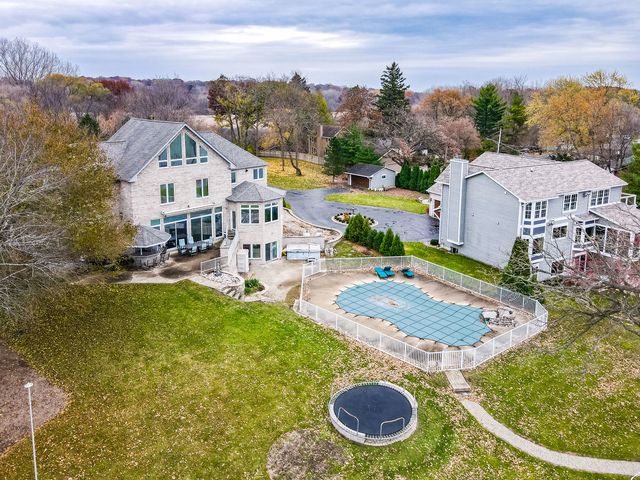 978 EastShore Drive, Fox Lake, IL 60020