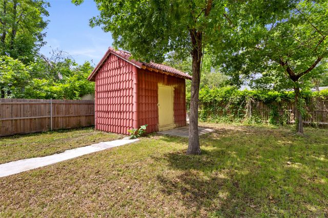 1513 Park Place, Irving, TX 75061