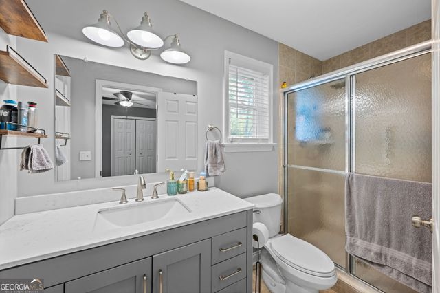 2130 Colonial Parkway Drive, Chattanooga, TN 37421
