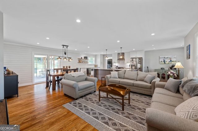 2130 Colonial Parkway Drive, Chattanooga, TN 37421