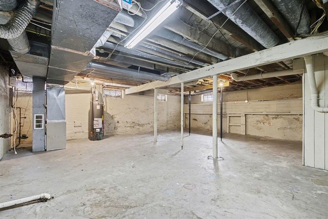138 Burton Street, Grand Rapids, MI 49507
