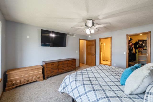 2601 NW Pleasant Street, Ankeny, IA 50023