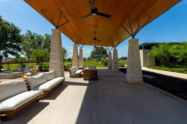 602 Jefferson DR, Kyle, TX 78640