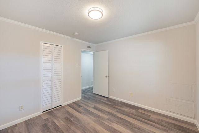 2038 Ash Hill Road, Carrollton, TX 75007