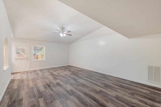 2038 Ash Hill Road, Carrollton, TX 75007