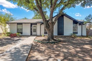 2038 Ash Hill Road, Carrollton, TX 75007