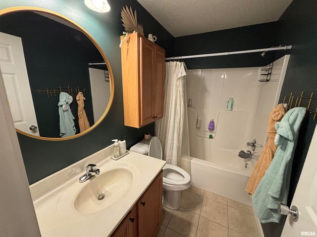 26 ELK Court, Washington, IL 61571