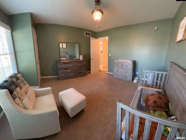 26 ELK Court, Washington, IL 61571