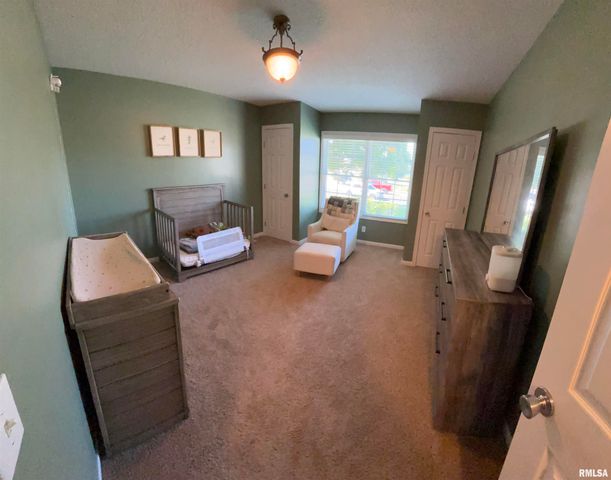 26 ELK Court, Washington, IL 61571