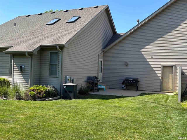 26 ELK Court, Washington, IL 61571