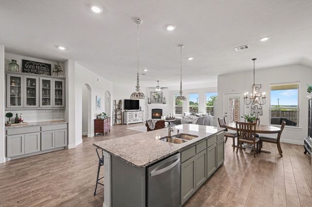 1400 Green Valley Way, Celina, TX 75009
