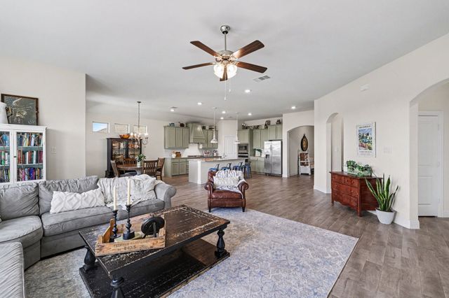 1400 Green Valley Way, Celina, TX 75009