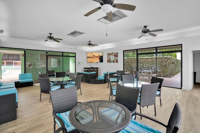 98202 Windward Avenue, Key Largo, FL 33037