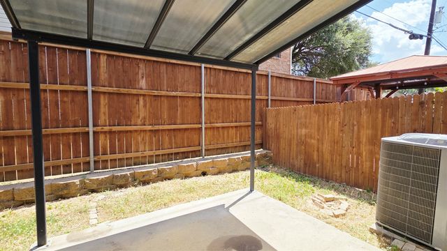 3676 Vienna Street, Irving, TX 75038