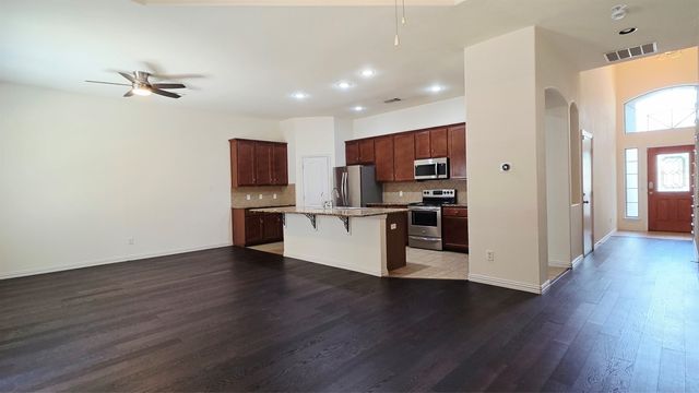 3676 Vienna Street, Irving, TX 75038